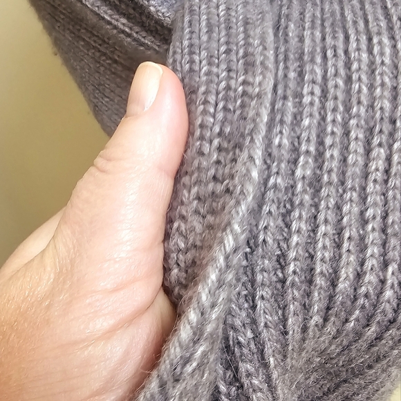 Knitted Hat Beanie Long Scarf set Mozart Wool Thick Dark Grey - Picture 8 of 8